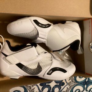 Nike Womens Superrep Cycle - Black and White Size 7